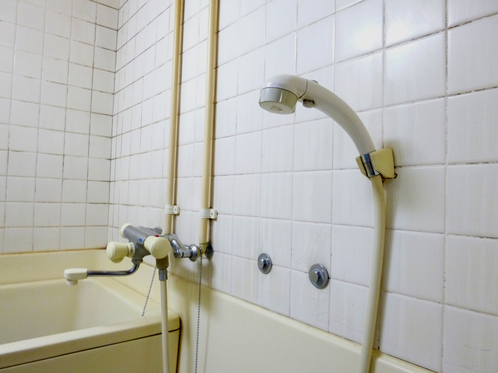 みちのくリペア仙台　古いお風呂イメージ画像